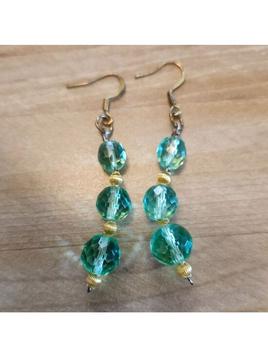 Vintage Jewelry - 2/$10 SALE Vintage Dangle Earrings